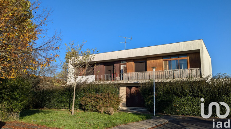 Ma-Cabane - Vente Immeuble Saint-Seurin-sur-l\'Isle, 253 m²